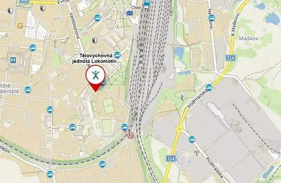 Poloha sportovního areálu TJ Lokomotiva Cheb na mapě.